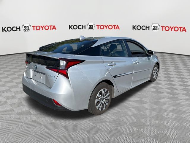 Certified 2021 Toyota Prius LE AWD/4WD image 8