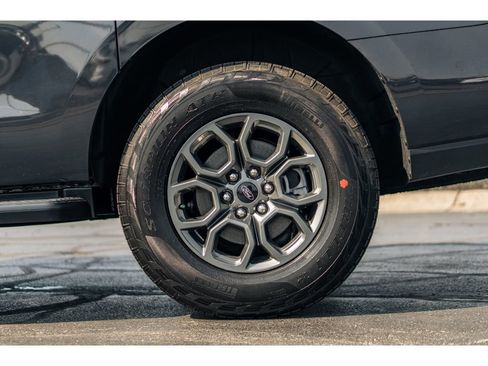 Used 2025 Ford Expedition Max Active image 5