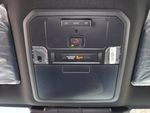 Certified 2026 Toyota Tacoma SR5 RWD image 18