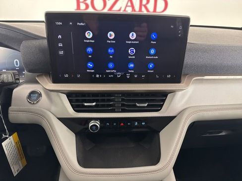 New 2025 Ford Explorer Active w/ Active Comfort Package image 12