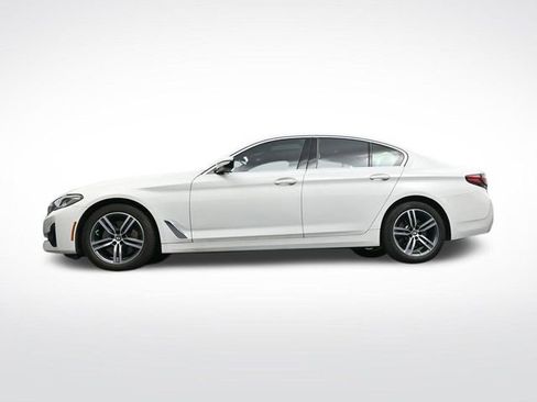 Used 2023 BMW 530i w/ Convenience Package image 33