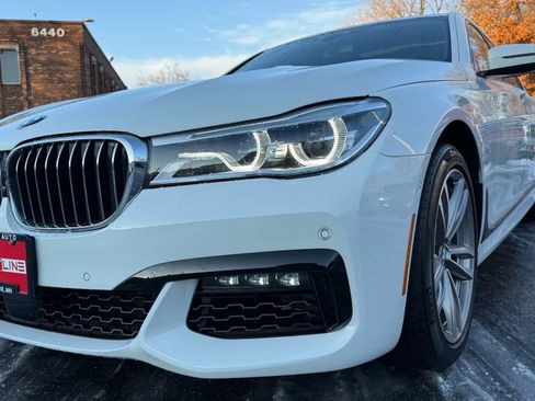 Used 2016 BMW 750i xDrive image 16