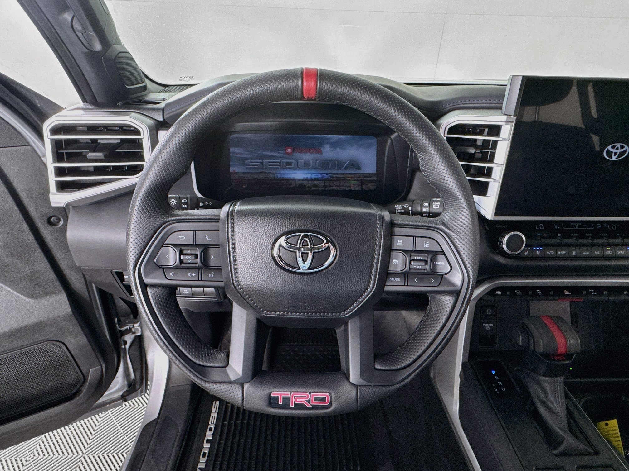 Certified 2025 Toyota Sequoia Platinum w/ TRD Off-Road Package AWD/4WD image 12
