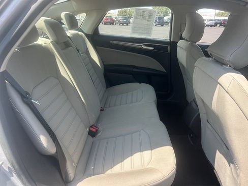 Used 2018 Ford Fusion S FWD image 31