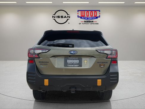 Used 2025 Subaru Outback Wilderness AWD/4WD image 3