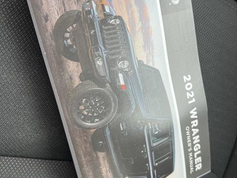 Used 2021 Jeep Wrangler Unlimited Sport S image 17