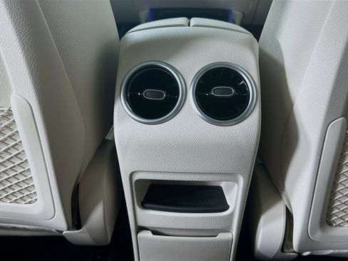 Certified 2026 Mercedes-Benz GLA 250 4MATIC image 34