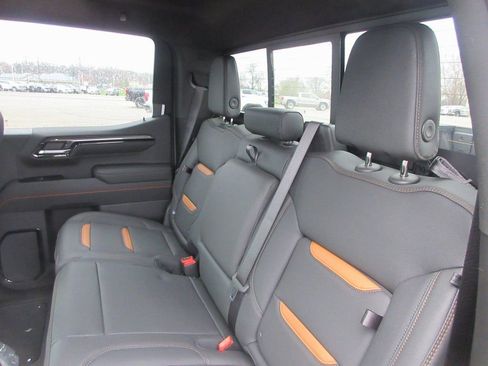 New 2026 GMC Sierra 1500 AT4 w/ AT4 Premium Package image 15