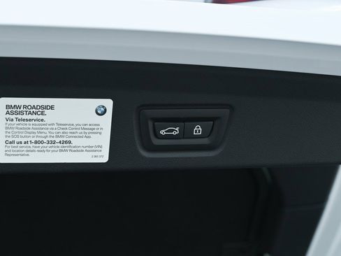 Used 2023 BMW i4 eDrive40 w/ M Sport Package image 35