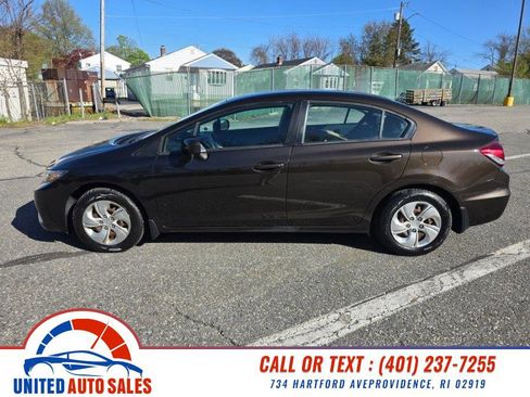 Used 2014 Honda Civic LX image 2