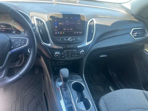 Certified 2022 Chevrolet Equinox LT AWD/4WD image 22