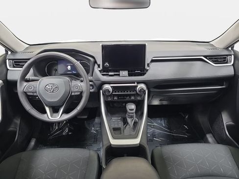 Certified 2024 Toyota RAV4 XLE w/ Convenience Package AWD/4WD image 9