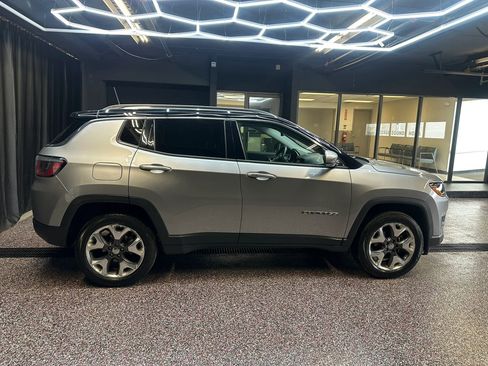 Used 2018 Jeep Compass Limited image 8