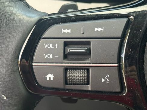 Certified 2025 Honda Pilot EX-L image 17