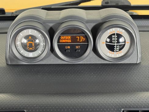 Used 2007 Toyota FJ Cruiser 4WD image 22