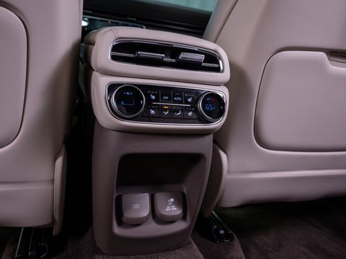 Used 2023 Genesis GV80 3.5T Prestige AWD/4WD image 17