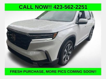 Used 2025 Honda Pilot Touring
