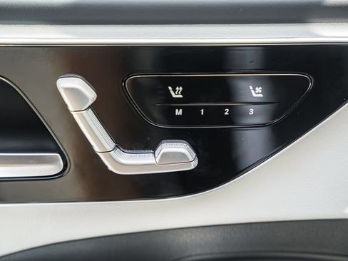 New 2026 Mercedes-Benz C 300 4MATIC Sedan image 38