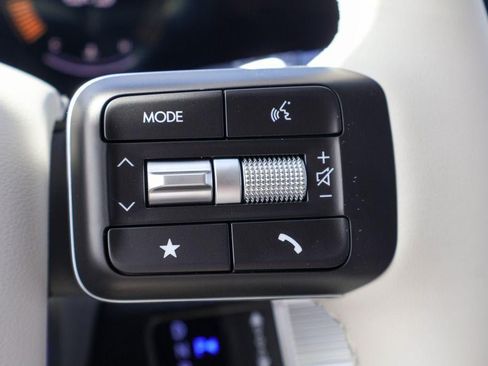 New 2026 Hyundai Santa Fe SEL FWD image 17