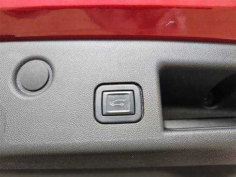 Certified 2022 Chevrolet Equinox Premier image 20