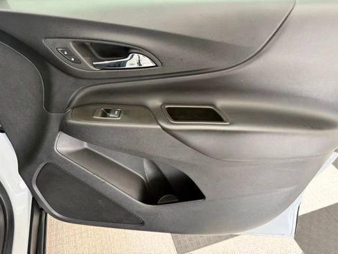 Used 2023 Chevrolet Equinox LT w/ LPO, Floor Liner Package AWD/4WD image 22