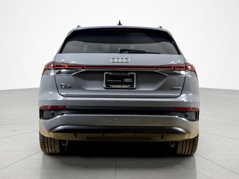 Certified 2024 Audi Q4 e-tron Premium Plus w/ Premium Plus AWD/4WD image 4