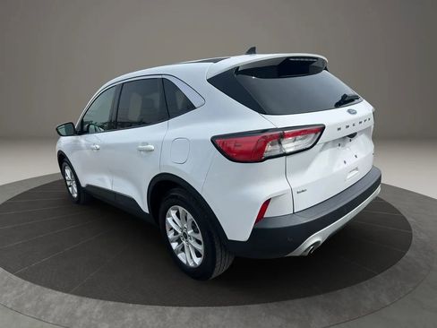Used 2020 Ford Escape SE FWD image 7