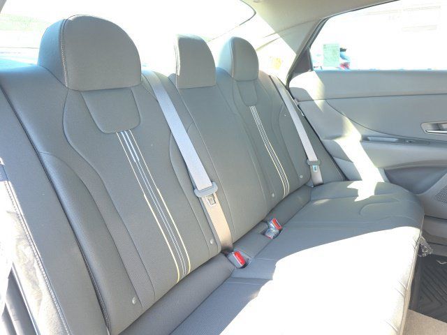 Used 2026 Hyundai Elantra Sport FWD image 8