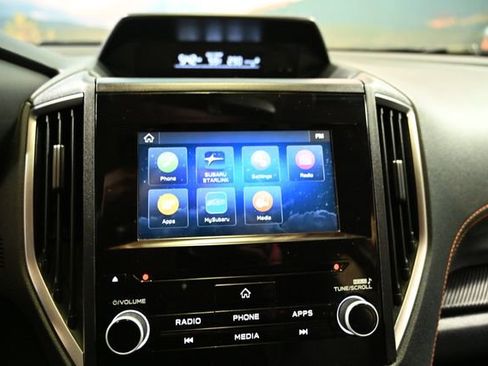 Used 2023 Subaru Crosstrek 2.0i Premium image 31