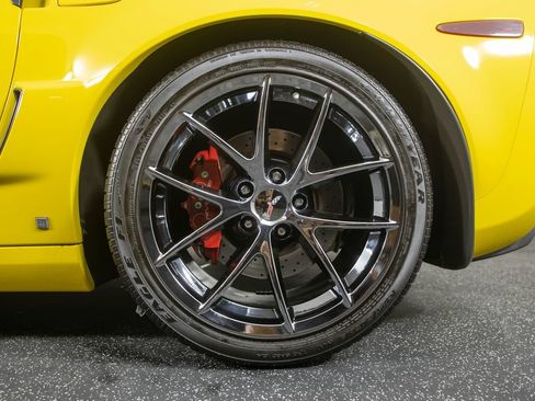 Used 2006 Chevrolet Corvette Z06 RWD image 18