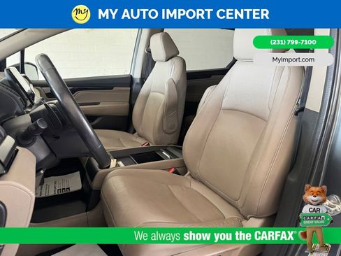 Used 2018 Honda Odyssey Elite image 16