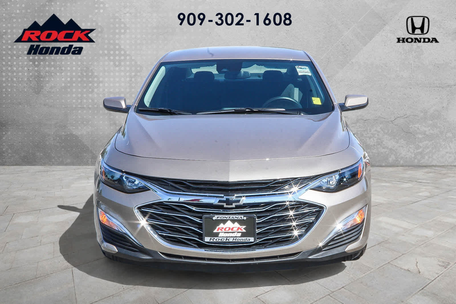 Used 2024 Chevrolet Malibu LS FWD image 2