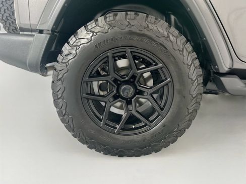 Used 2019 Jeep Wrangler Unlimited Sport AWD/4WD image 31