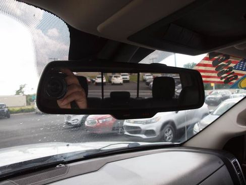 Used 2015 RAM 1500 Big Horn AWD/4WD image 12