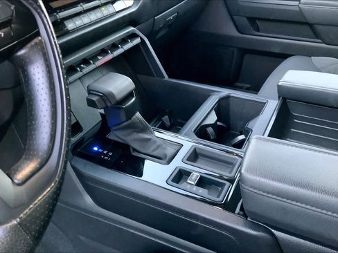 Used 2024 Toyota Tundra SR AWD/4WD image 16