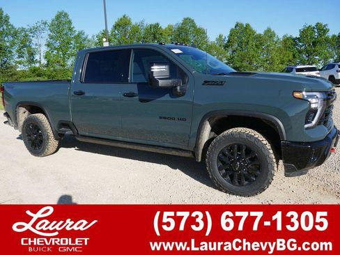 New 2026 Chevrolet Silverado 2500 LTZ w/ LTZ Plus Package AWD/4WD image 1