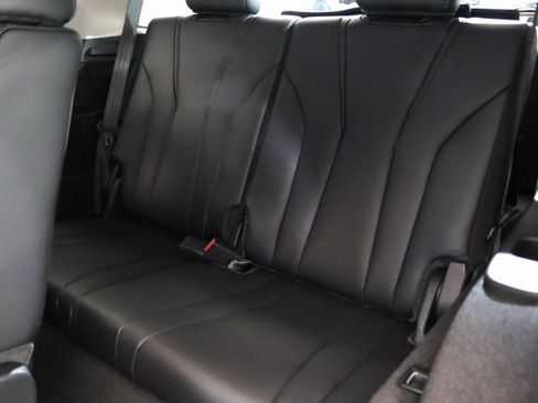 Used 2026 Acura MDX w/ Technology Package image 12