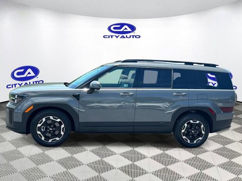 Used 2025 Hyundai Santa Fe SEL AWD/4WD image 8