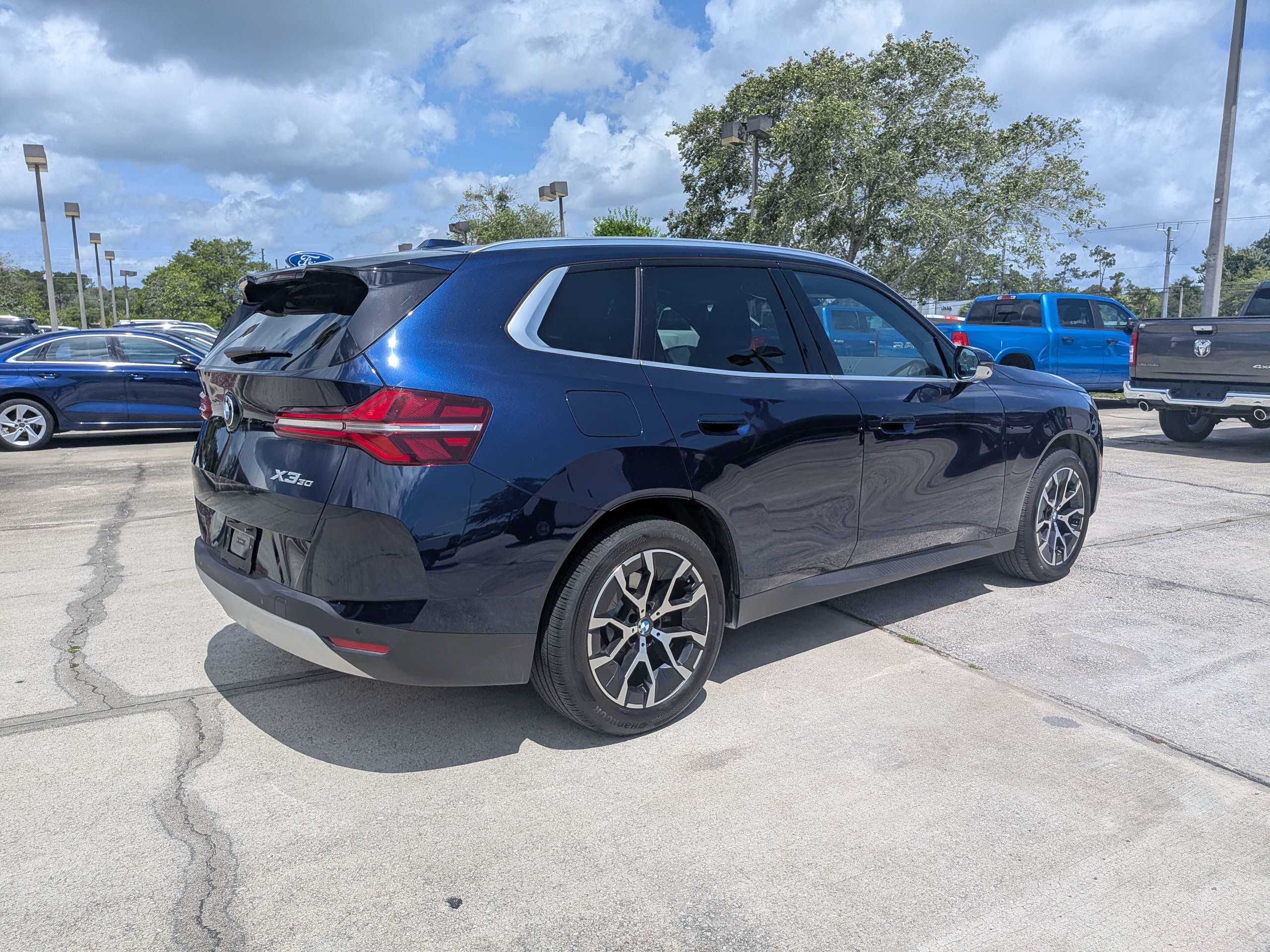 Used 2026 BMW X3 xDrive30i AWD/4WD image 4