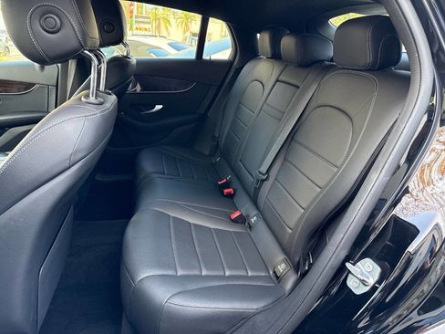 Used 2019 Mercedes-Benz GLC 300 4MATIC Coupe image 34