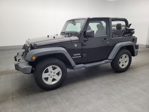 Used 2017 Jeep Wrangler Sport w/ Quick Order Package 24S AWD/4WD image 2