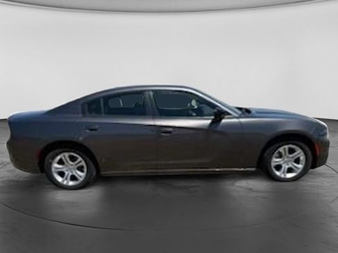Used 2023 Dodge Charger SXT RWD image 11