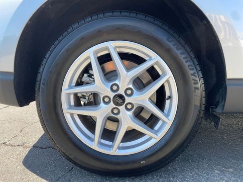 Used 2024 Ford Edge SEL image 30