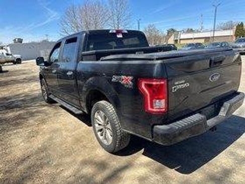 Used 2017 Ford F150 XL w/ Equipment Group 101A Mid AWD/4WD image 5