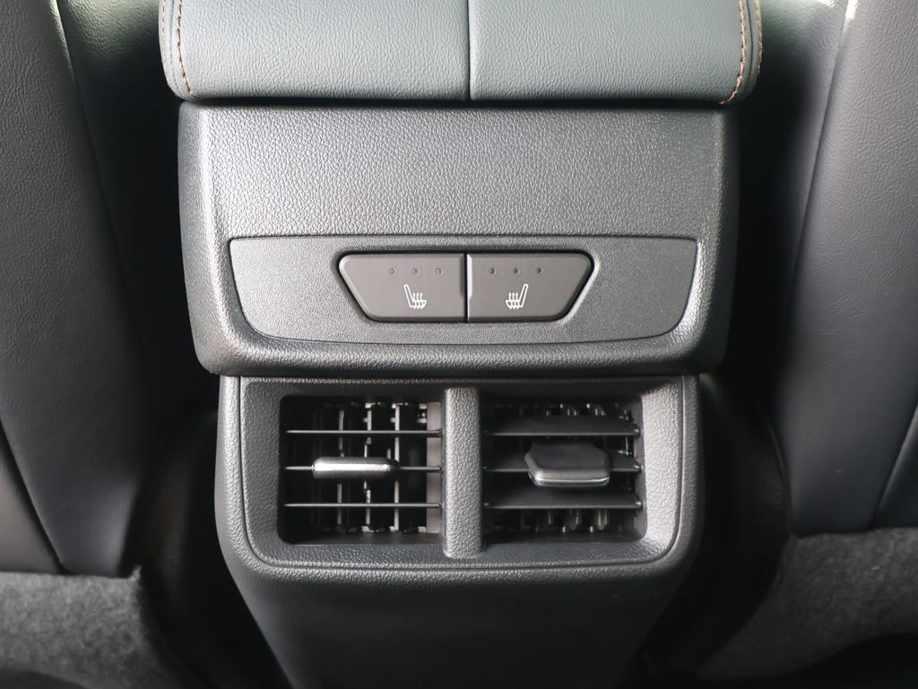 New 2027 GMC Terrain AT4 w/ Convenience Package III AWD/4WD image 27