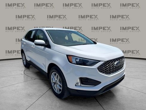 Used 2024 Ford Edge SEL w/ Convenience Package AWD/4WD image 7
