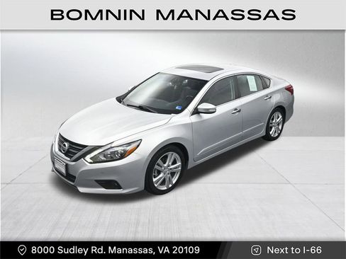 Used 2017 Nissan Altima 3.5 SL image 19