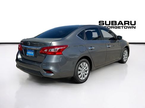 Used 2018 Nissan Sentra S FWD image 7