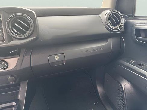 Used 2018 Toyota Tacoma SR w/ SR Convenience Package RWD image 27
