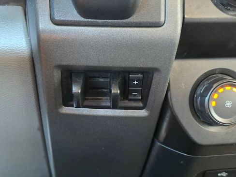 Used 2021 Ford F250 XL w/ Power Equipment Group RWD image 28